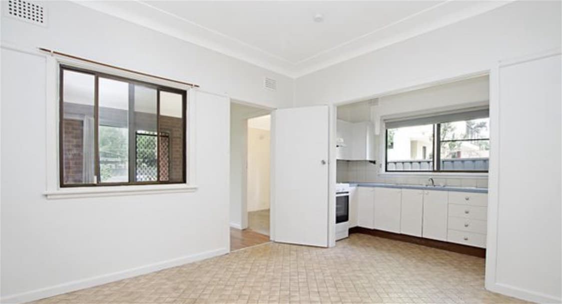 10 Sydney Road WARWICK FARM, NSW, Warwick Farm - Thumbnail 6