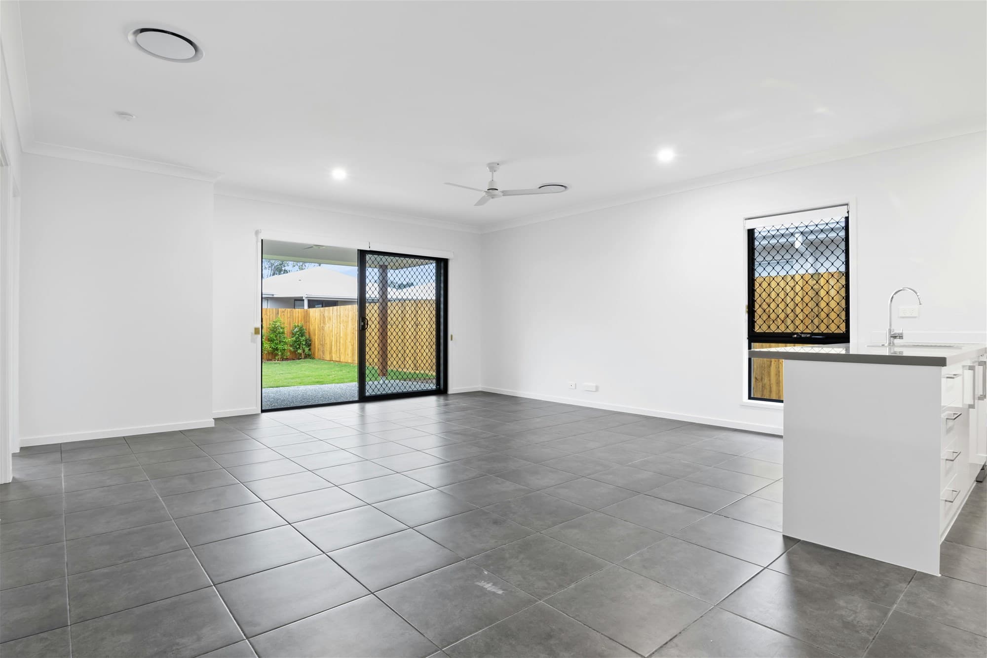 PARK RIDGE, QLD, Park Ridge - Image 1