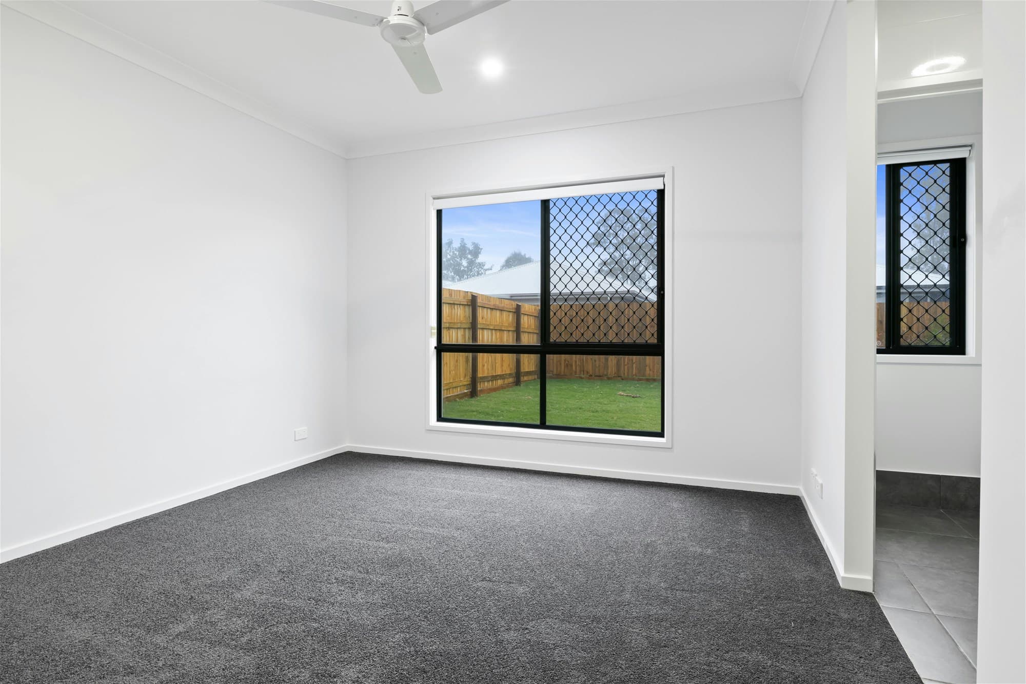 PARK RIDGE, QLD, Park Ridge - Thumbnail 2
