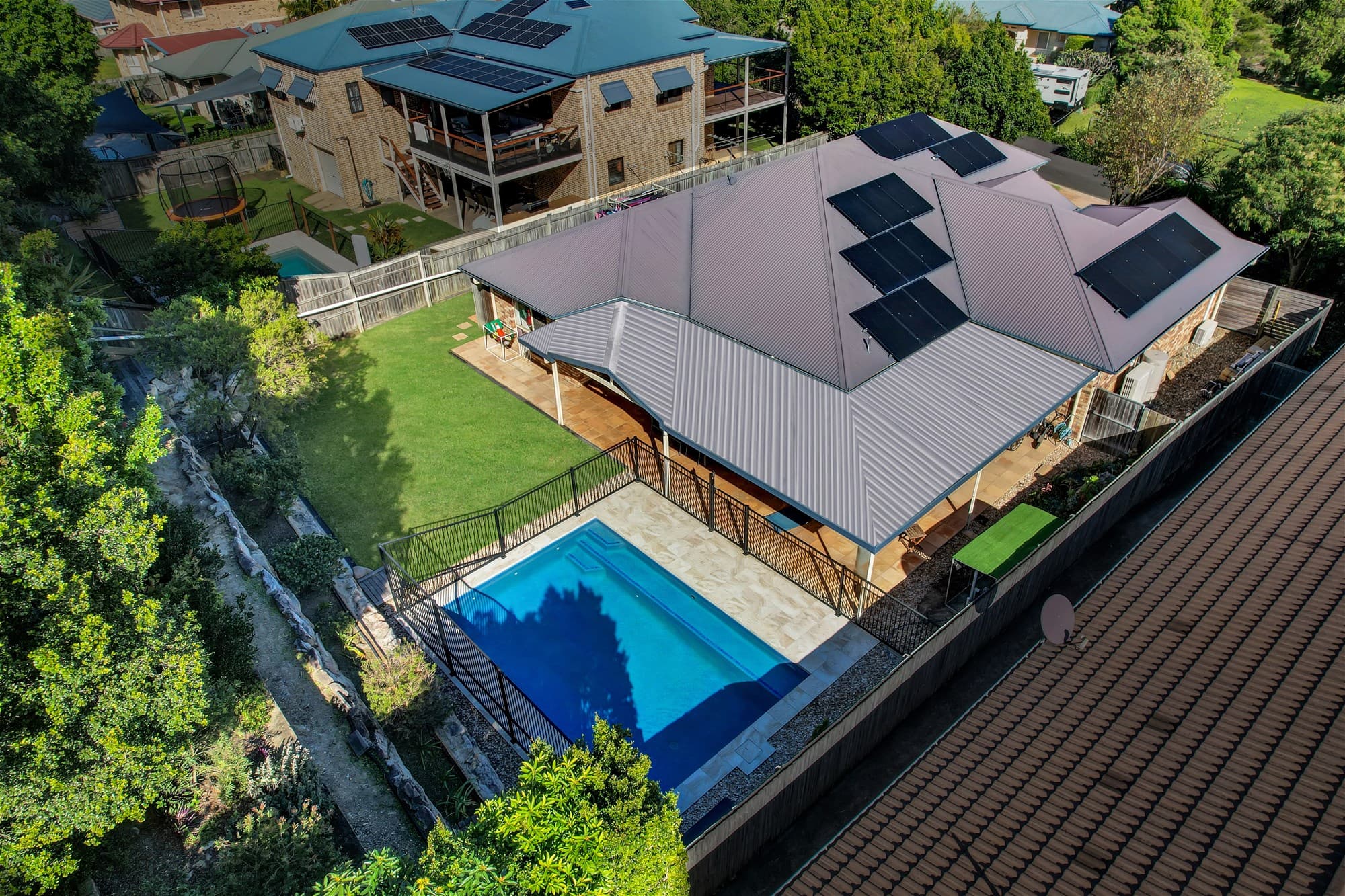 52 Lancewood Drive ALBANY CREEK, QLD, Albany Creek - Thumbnail 4