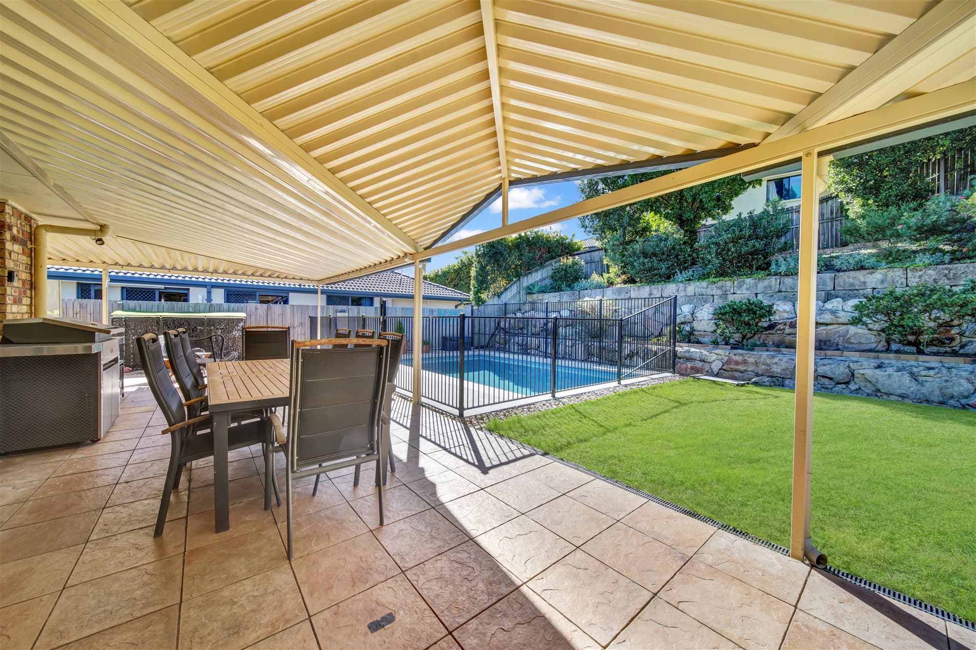 52 Lancewood Drive ALBANY CREEK, QLD, Albany Creek - Thumbnail 6