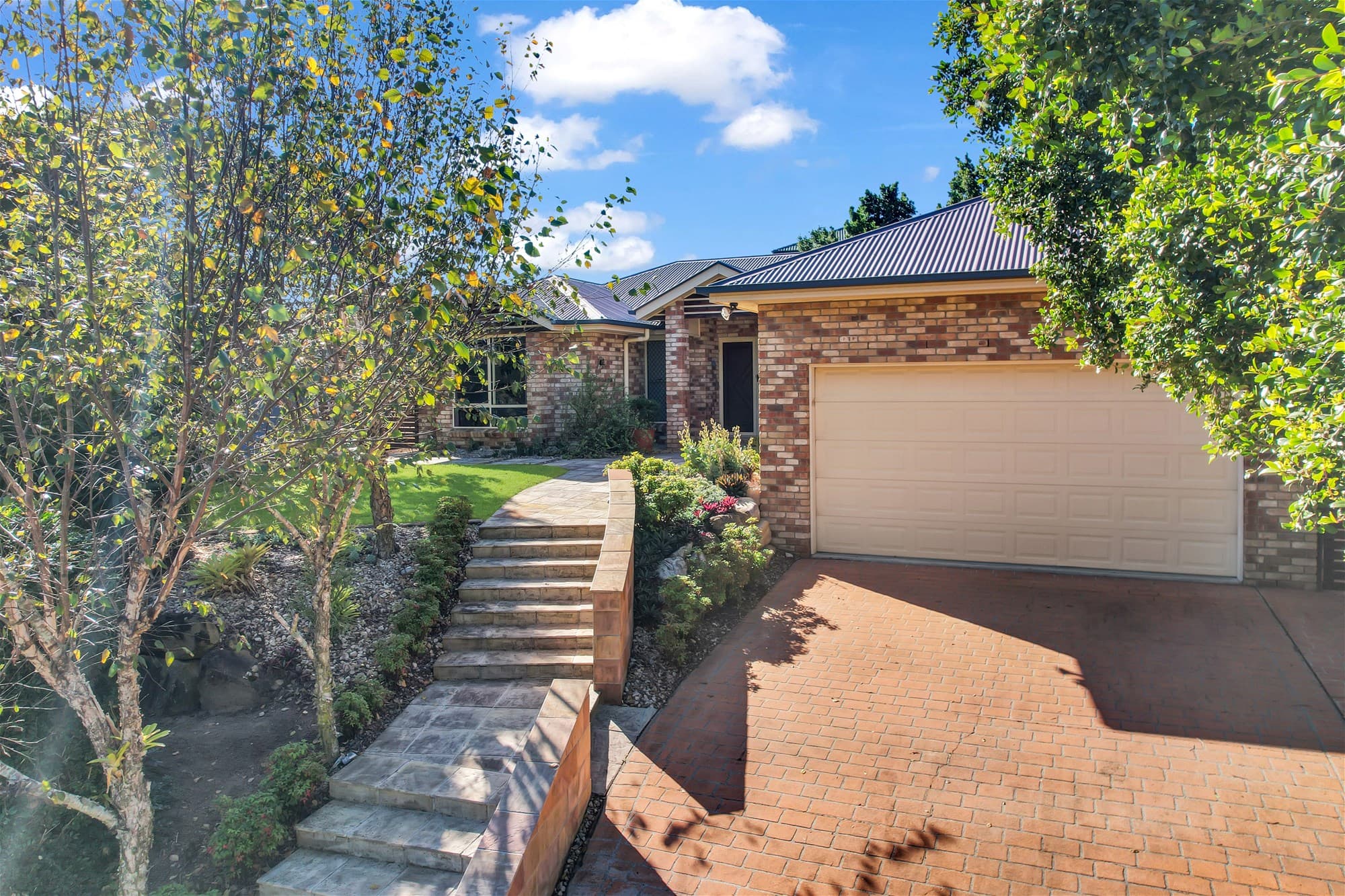 52 Lancewood Drive ALBANY CREEK, QLD, Albany Creek - Image 1