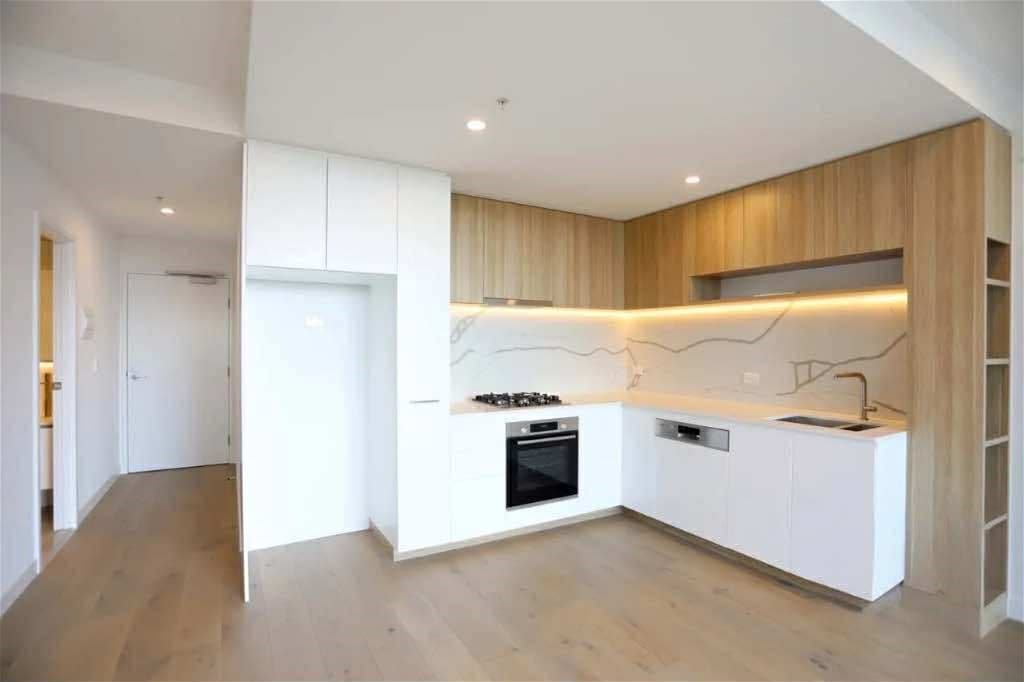 709/17 Arnold Street BOX HILL, VIC, Box Hill - Image 1