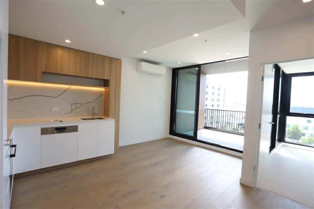 709/17 Arnold Street BOX HILL, VIC, Box Hill - Thumbnail 3