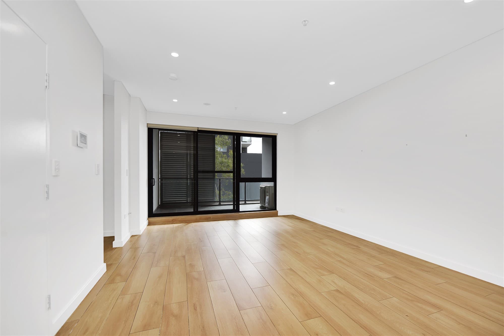 205/8 George Street SEVEN HILLS, NSW, Seven Hills - Image 1