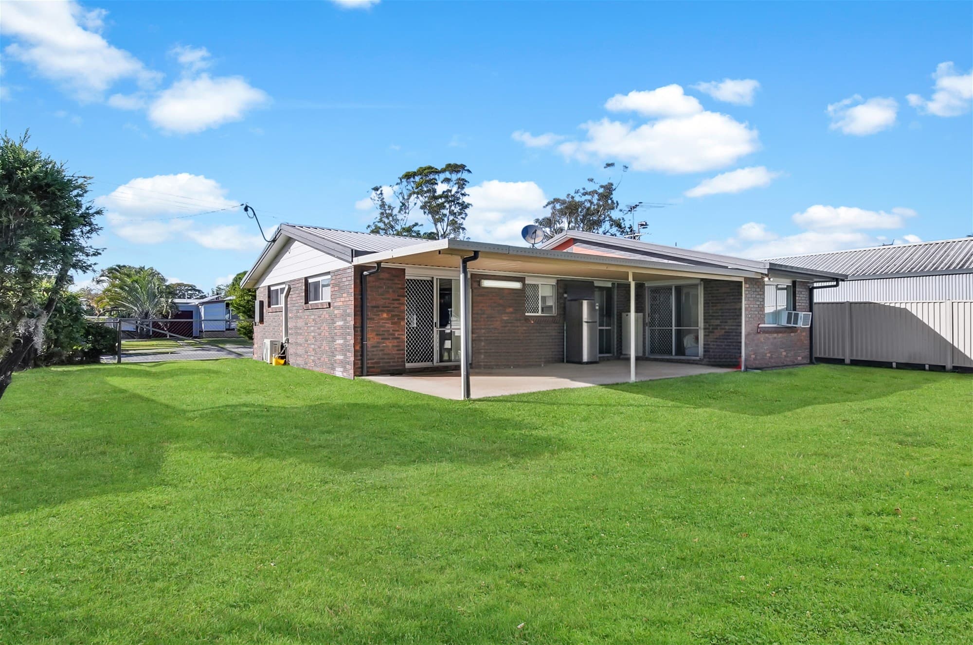 58 Springfield Drive BURPENGARY, QLD, Burpengary - Thumbnail 2