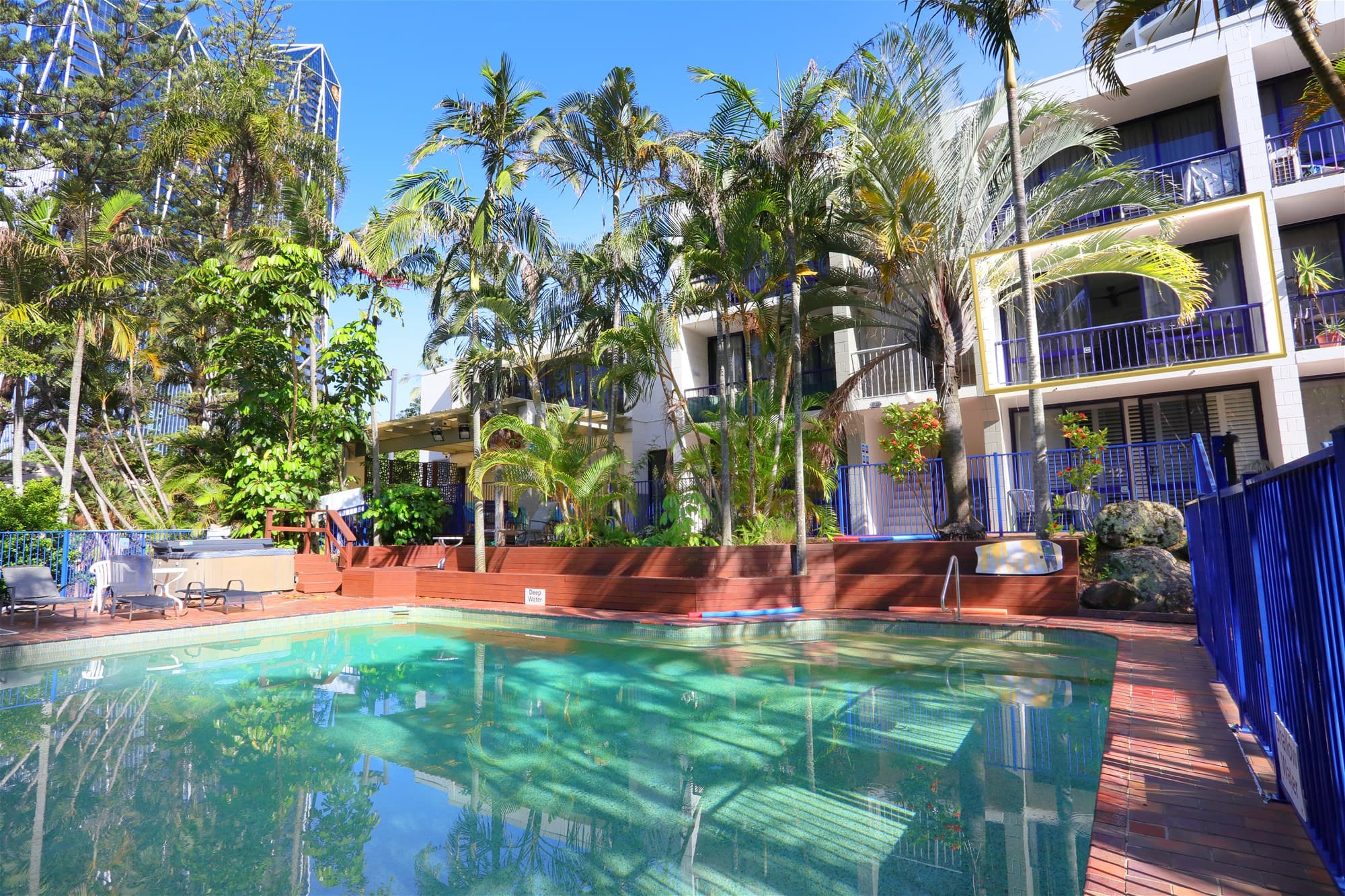 32/2877 Gold Coast Highway SURFERS PARADISE, QLD, Surfers Paradise - Thumbnail 3