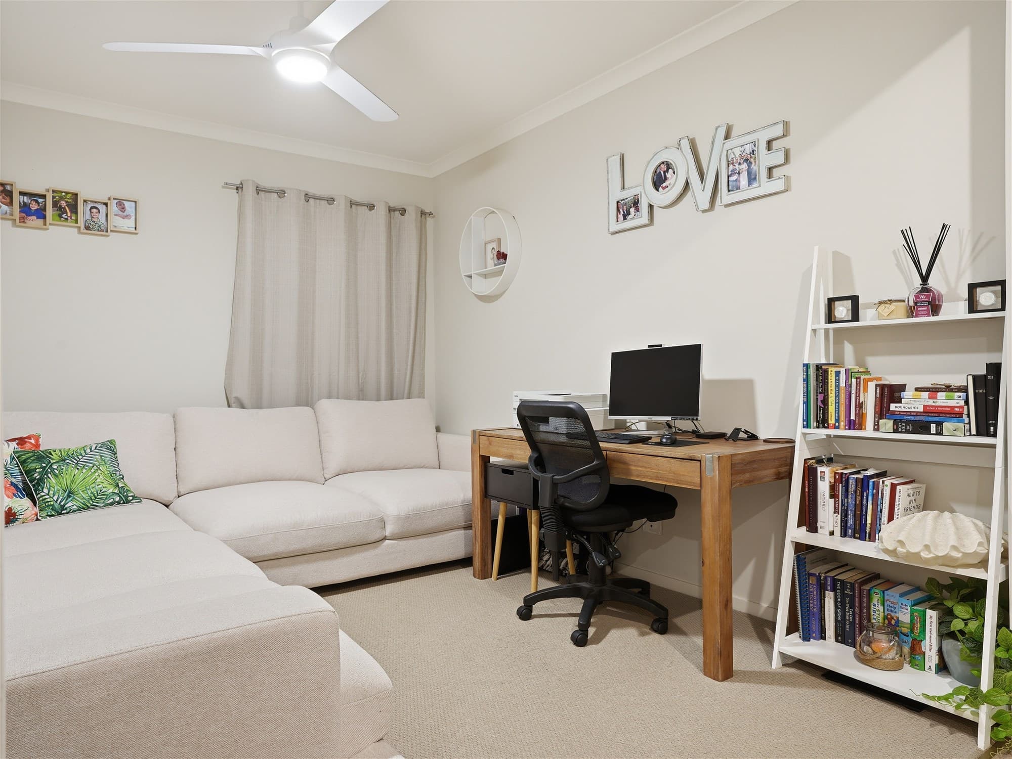 28 Whitsunday Circuit  PIMPAMA, QLD, Pimpama - Thumbnail 5