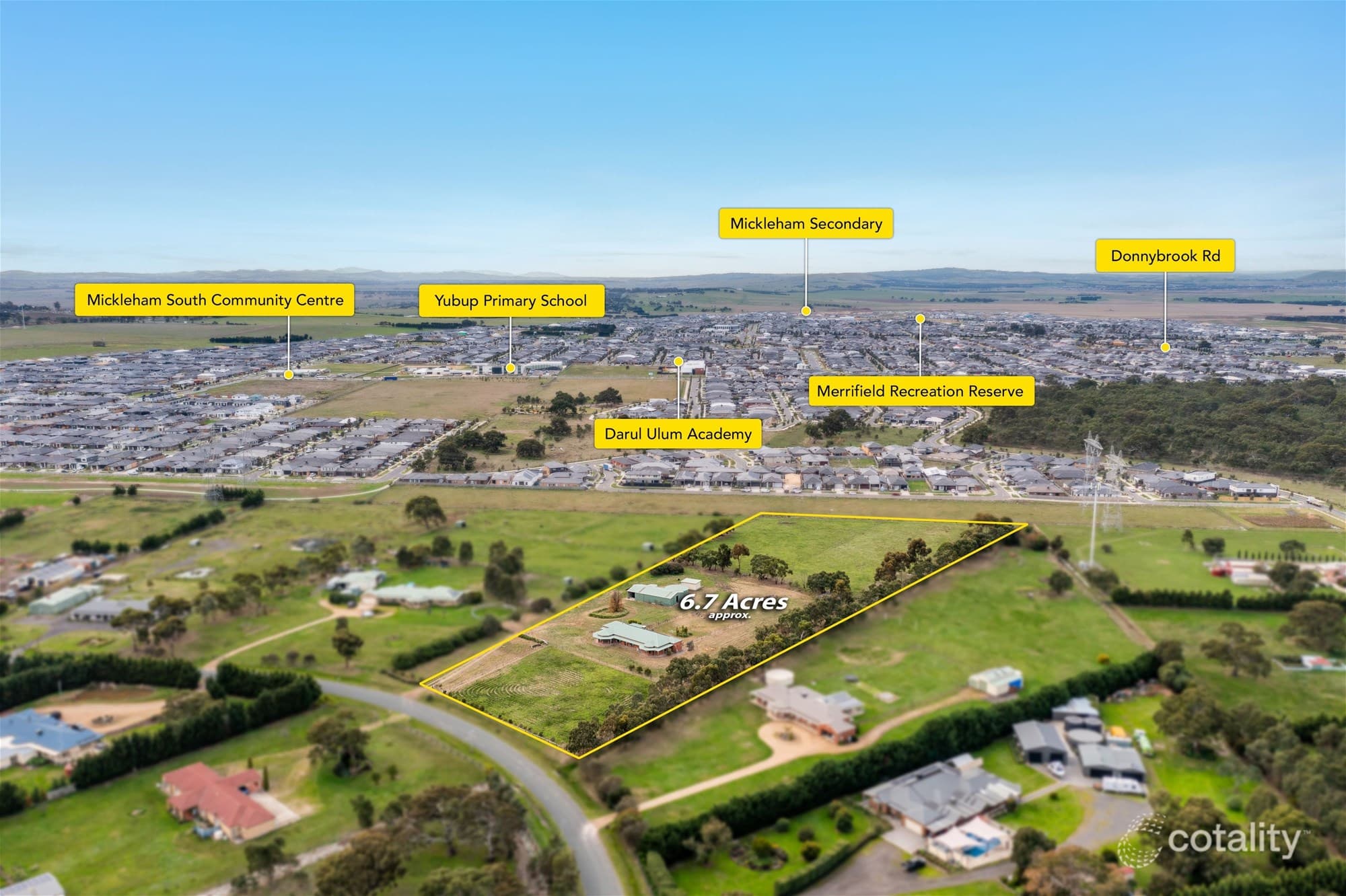 70 Callaway Drive MICKLEHAM, VIC, Mickleham - Thumbnail 3