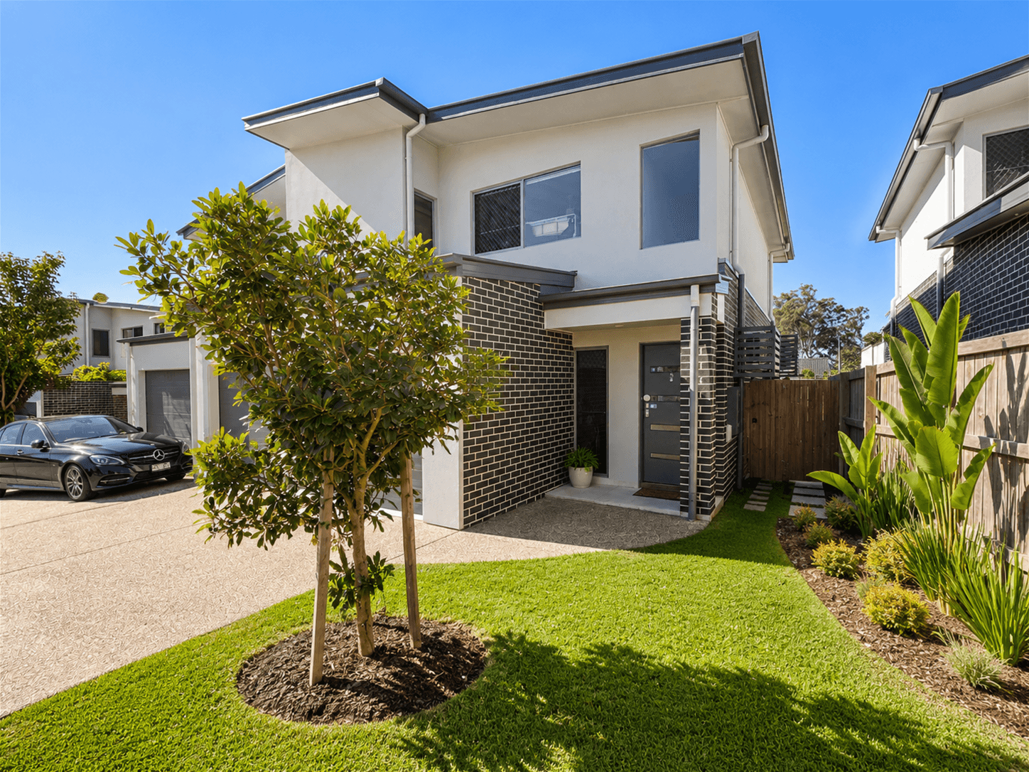 3/128 Chesterfield Crescent KURABY, QLD, Kuraby - Image 1