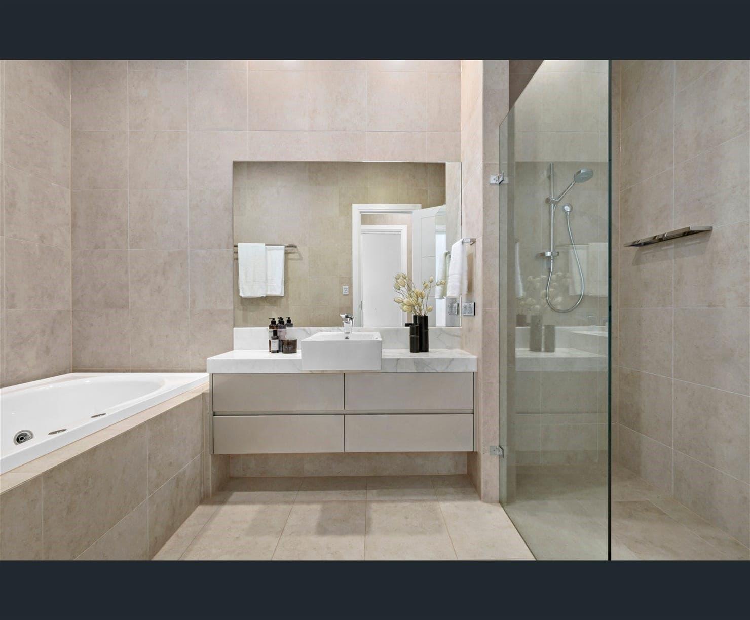 GLEN WAVERLEY, VIC, Glen Waverley - Thumbnail 8