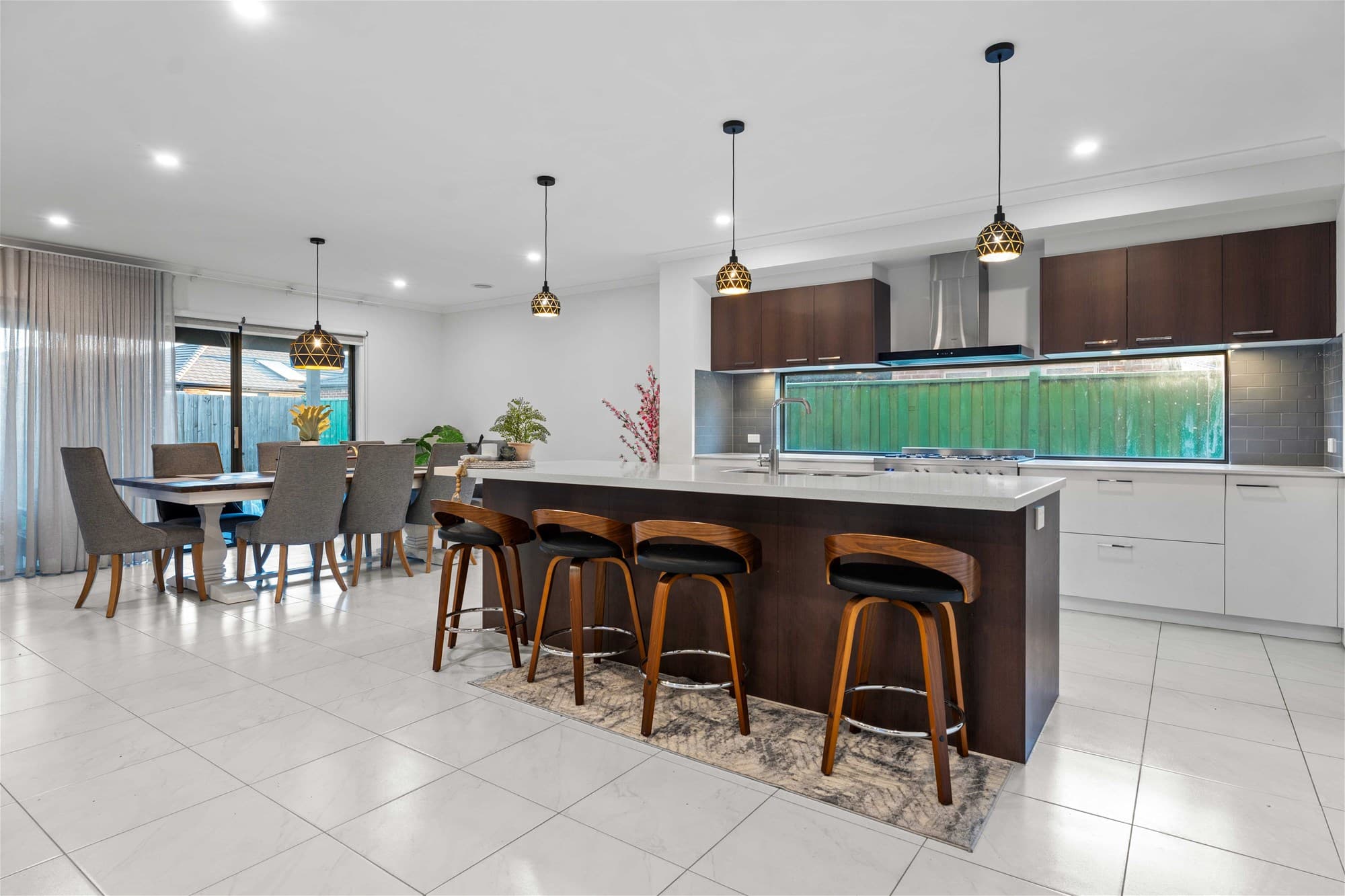 24 Odeon Avenue CLYDE NORTH, VIC, Clyde North - Thumbnail 5