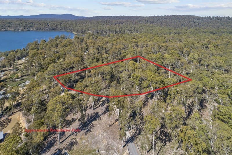 13 Pauciflora Drive LONDON LAKES, TAS, London Lakes - Image 1