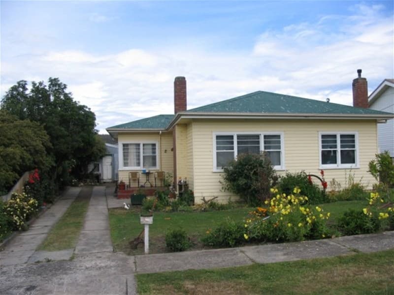 2 Golding Street NEW NORFOLK, TAS, Norfolk, - Image 1