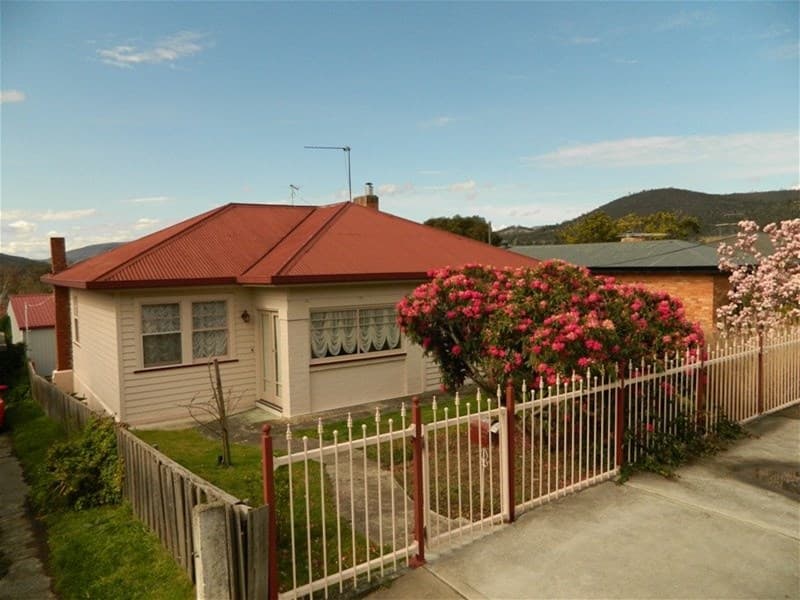 20 Barnett Ave NEW NORFOLK, TAS, Norfolk, - Image 1