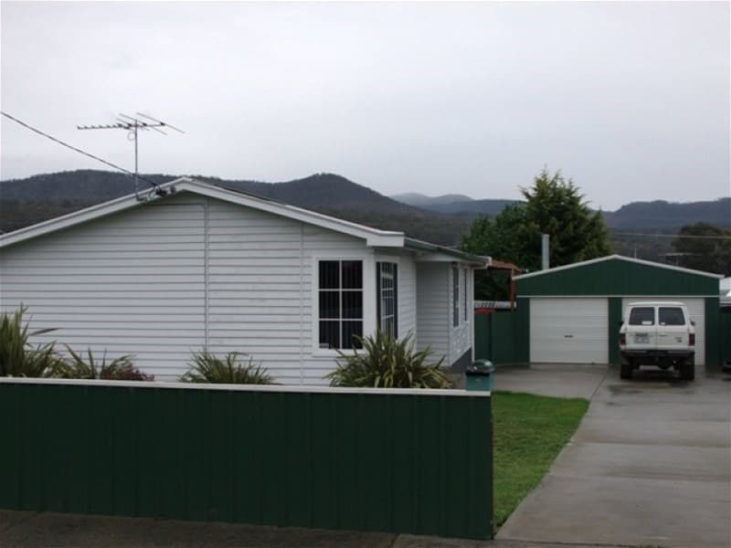 5 Walker Crescent NEW NORFOLK, TAS, Norfolk, - Image 1