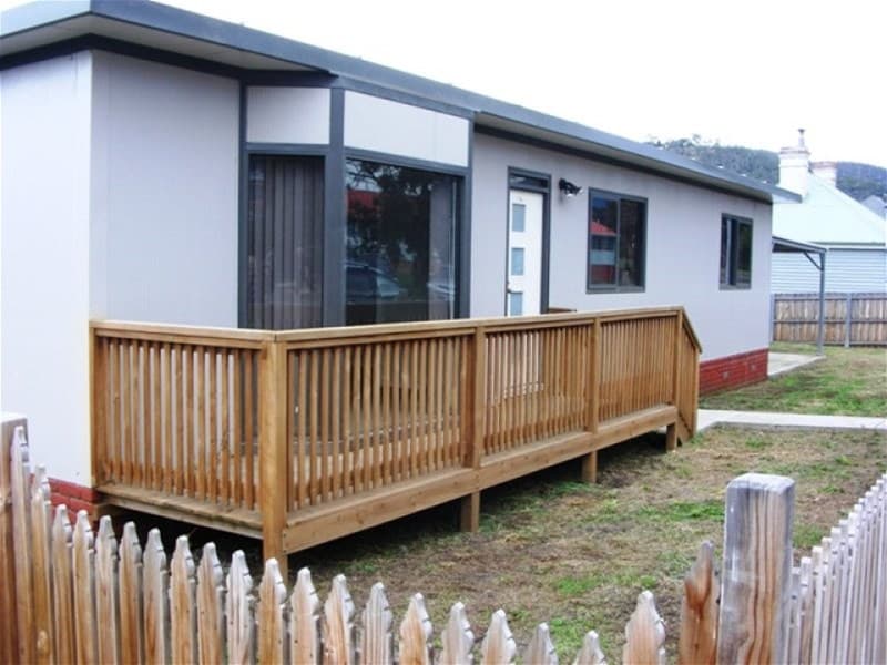 18 Grey Street NEW NORFOLK, TAS, Norfolk, - Image 1