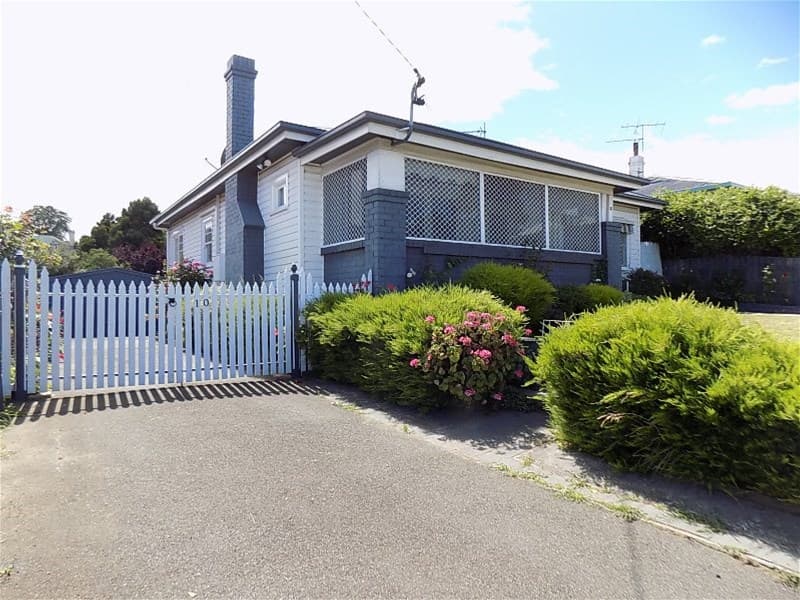 10 Burnett Street NEW NORFOLK, TAS, Norfolk, - Image 1