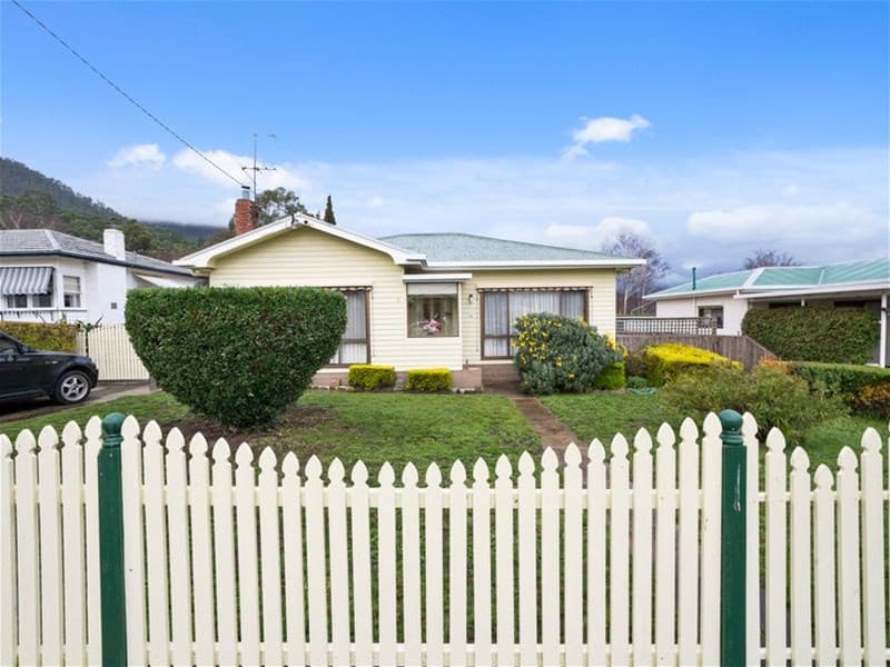 9 Seventh Avenue NEW NORFOLK, TAS, Norfolk, - Image 1