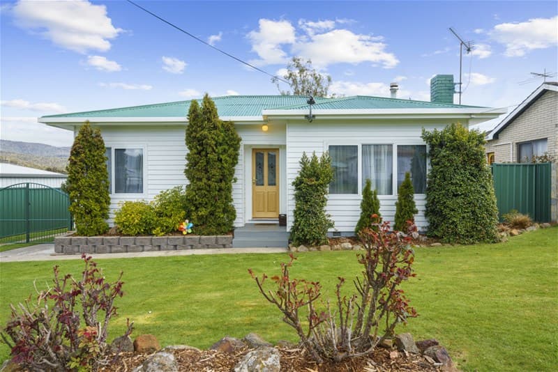 4 Fourth Avenue NEW NORFOLK, TAS, Norfolk, - Image 1