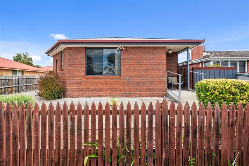 1/17 Humphrey Street NEW NORFOLK, TAS, Norfolk, - Image 1