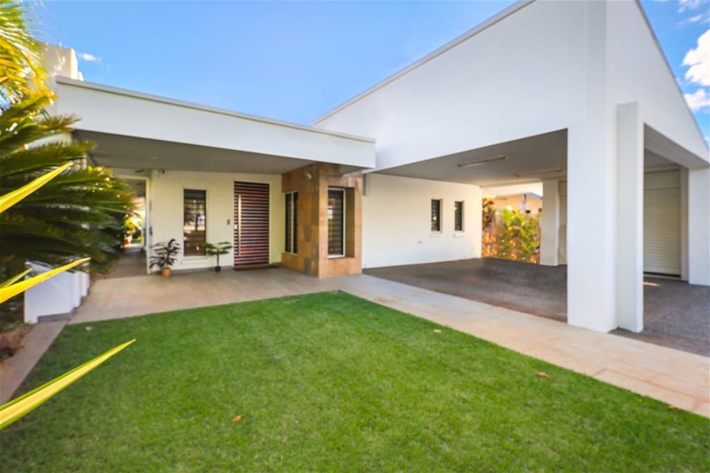 9 Montgomerie St COCONUT GROVE NT, Coconut Grove - Image 1
