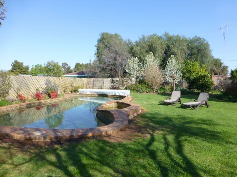 33 COBRAM ST BERRIGAN NSW, Berrigan - Thumbnail 2
