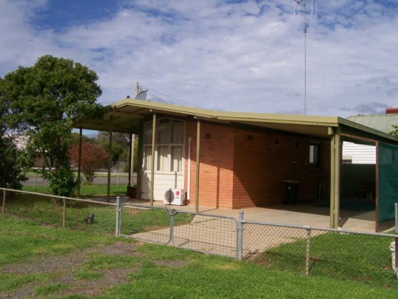 13 COBRAM ST BERRIGAN NSW, Berrigan - Image 1