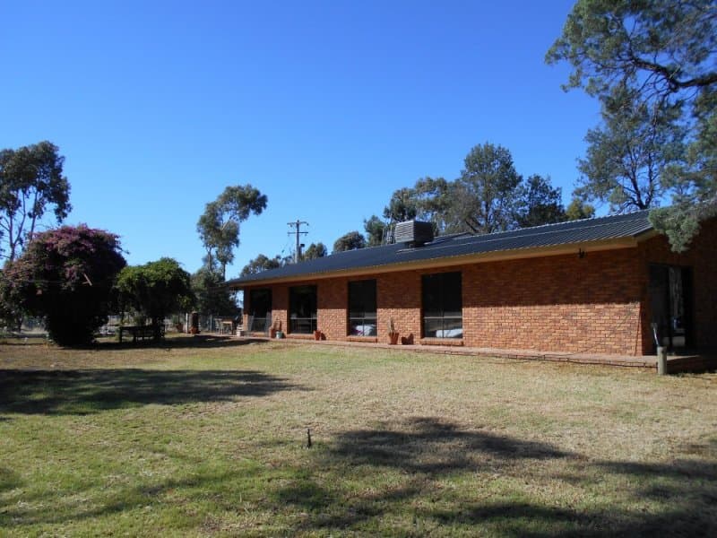 26 Waverly Rd BERRIGAN NSW, Berrigan - Image 1