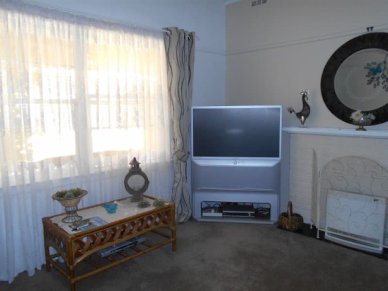 28 Davis St BERRIGAN NSW, Berrigan - Thumbnail 2