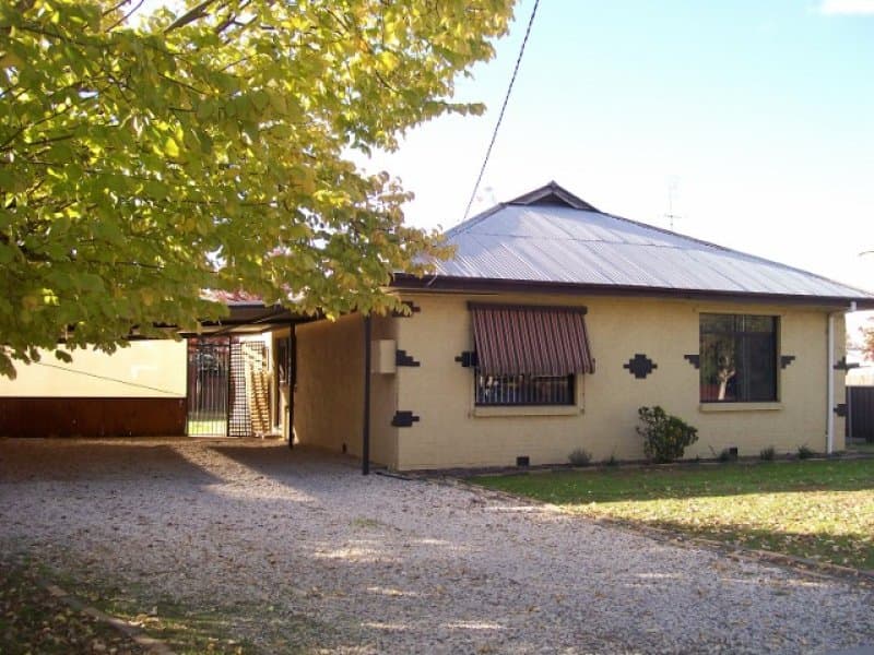 5 Stewart St BERRIGAN NSW, Berrigan - Image 1