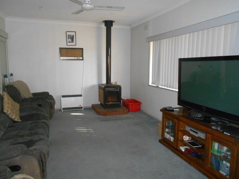 25 Young St OAKLANDS NSW, Oaklands - Thumbnail 6