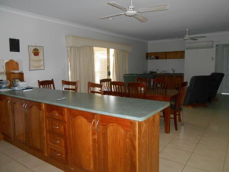 14 Alexander Avenue BERRIGAN NSW, Berrigan - Thumbnail 6