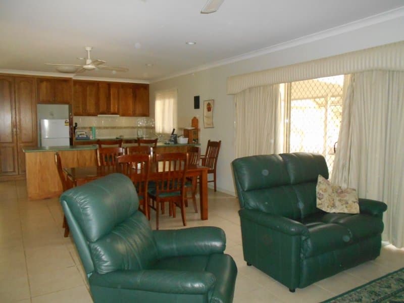 14 Alexander Avenue BERRIGAN NSW, Berrigan - Thumbnail 8
