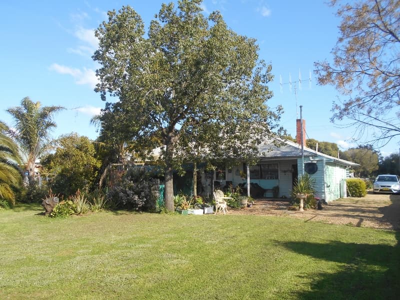 23 Stewart St BERRIGAN NSW, Berrigan - Thumbnail 2