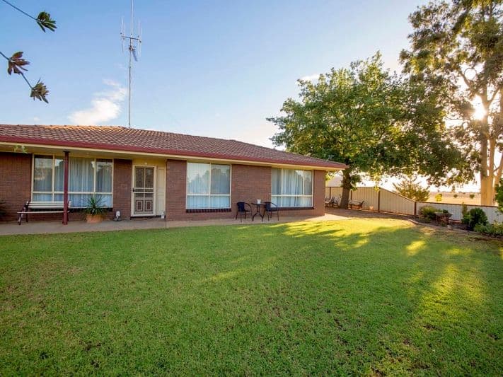 150 Chanter Street BERRIGAN NSW, Berrigan - Thumbnail 2