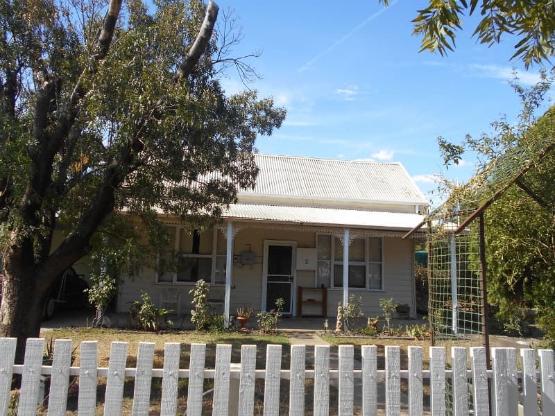 30 Davis St BERRIGAN NSW, Berrigan - Image 1