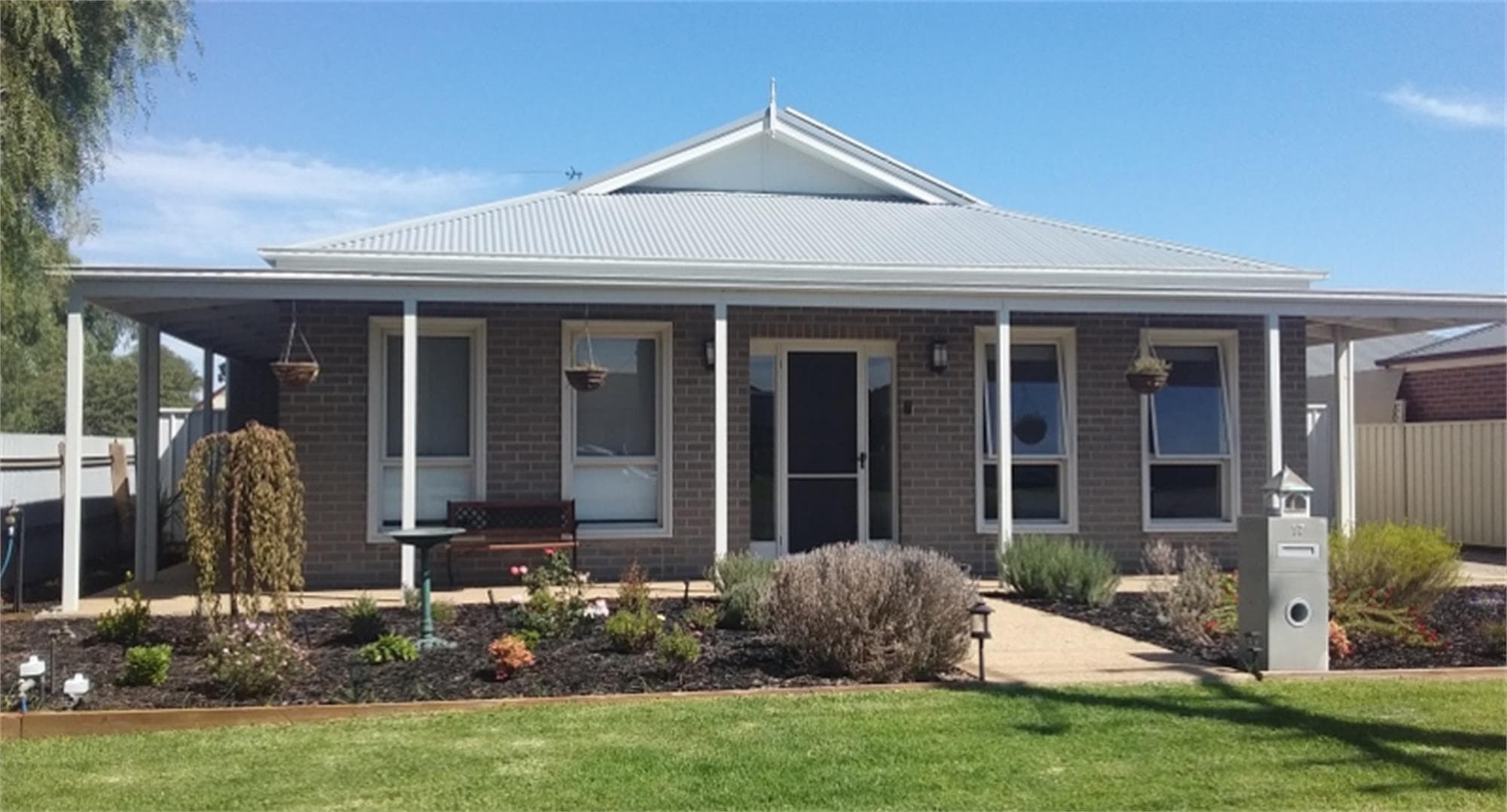 17 Barooga Street BERRIGAN NSW, Berrigan - Image 1