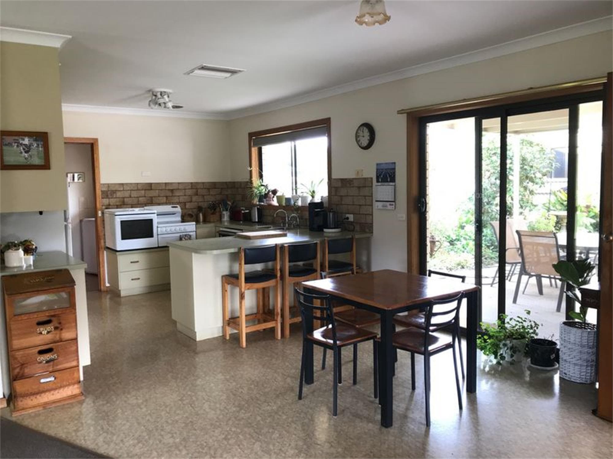 2 Alexander Avenue BERRIGAN NSW, Berrigan - Thumbnail 7
