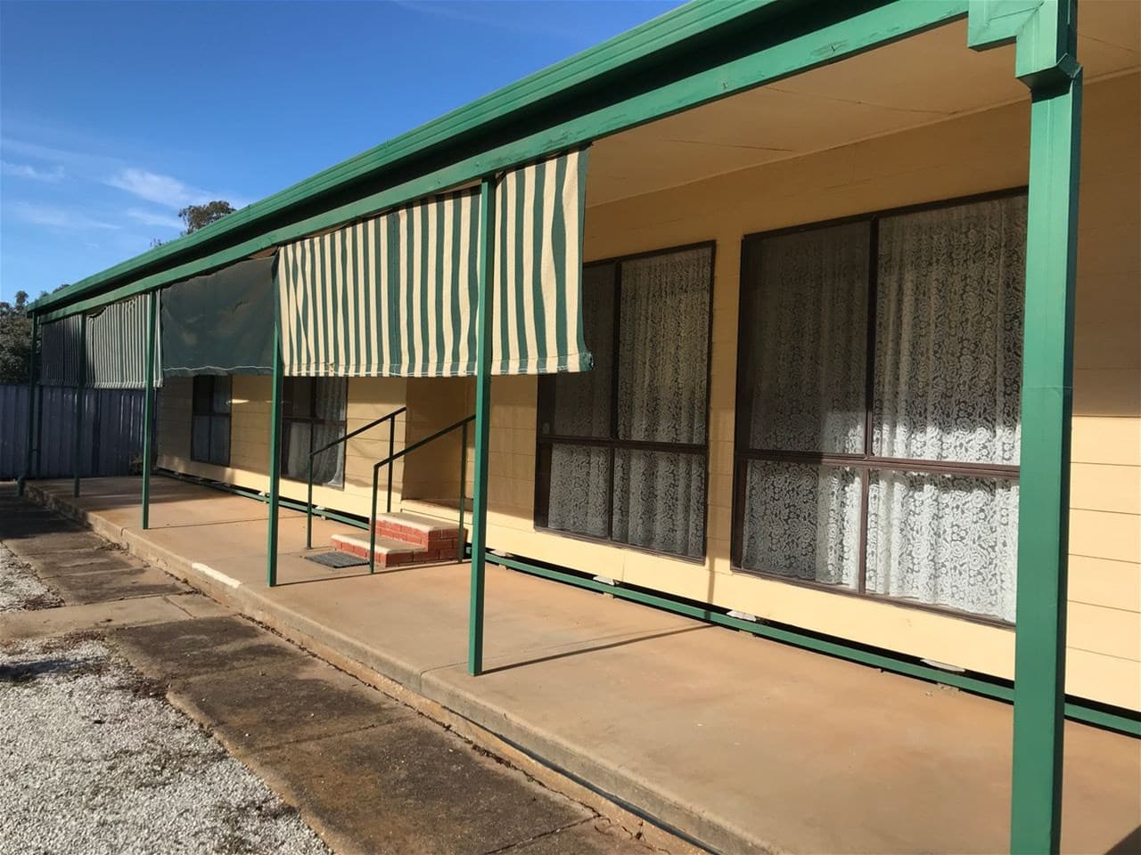75-77 Denison Street BERRIGAN NSW, Berrigan - Thumbnail 2