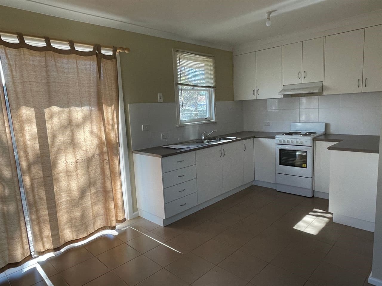 119 Chanter Street BERRIGAN NSW, Berrigan - Thumbnail 3