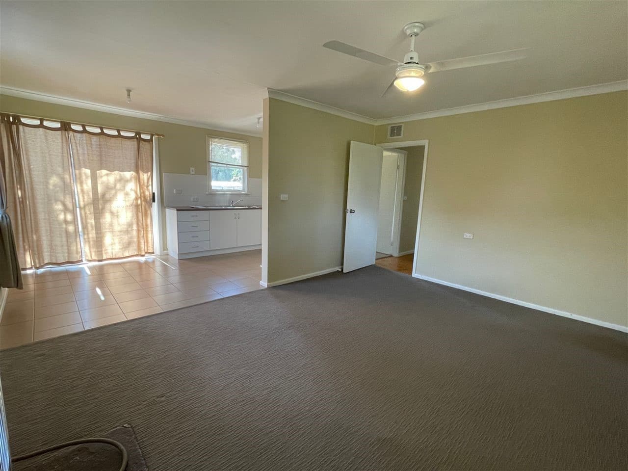 119 Chanter Street BERRIGAN NSW, Berrigan - Thumbnail 5