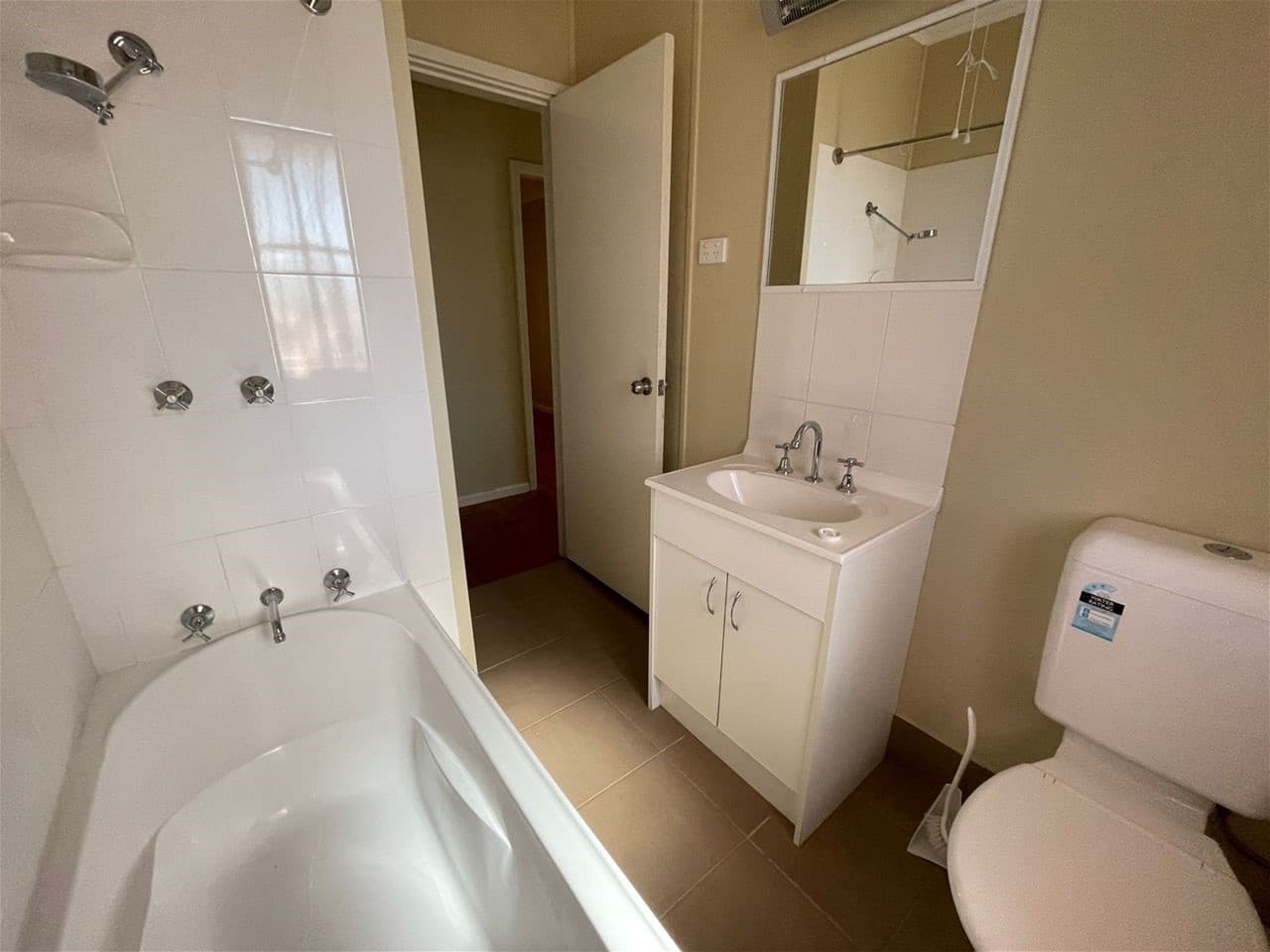 119 Chanter Street BERRIGAN NSW, Berrigan - Thumbnail 4