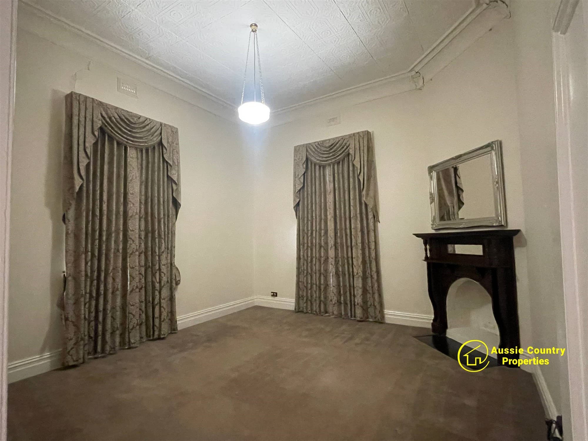 18 Corcoran Street BERRIGAN NSW, Berrigan - Thumbnail 3