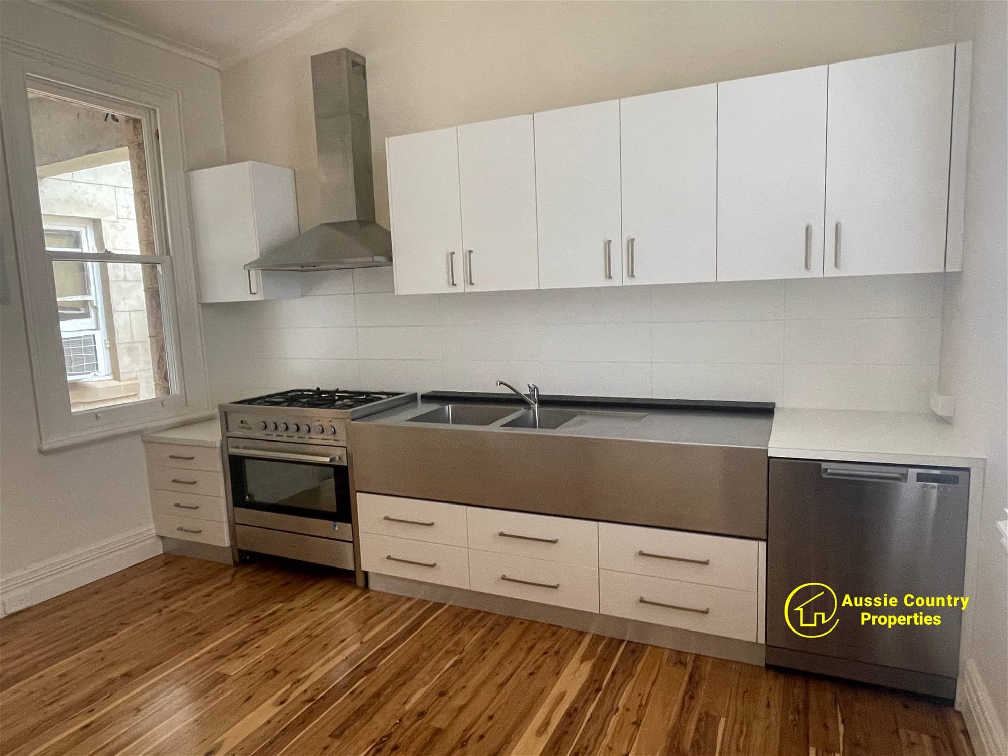 18 Corcoran Street BERRIGAN NSW, Berrigan - Thumbnail 4