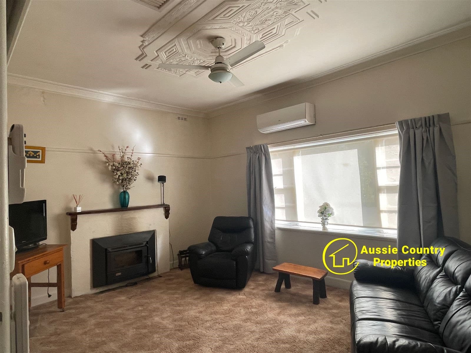 46 Cobram Street BERRIGAN NSW, Berrigan - Thumbnail 3