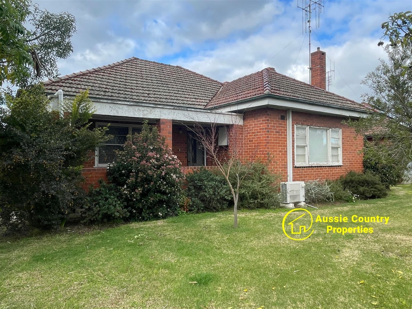 46 Cobram Street BERRIGAN NSW, Berrigan - Image 1