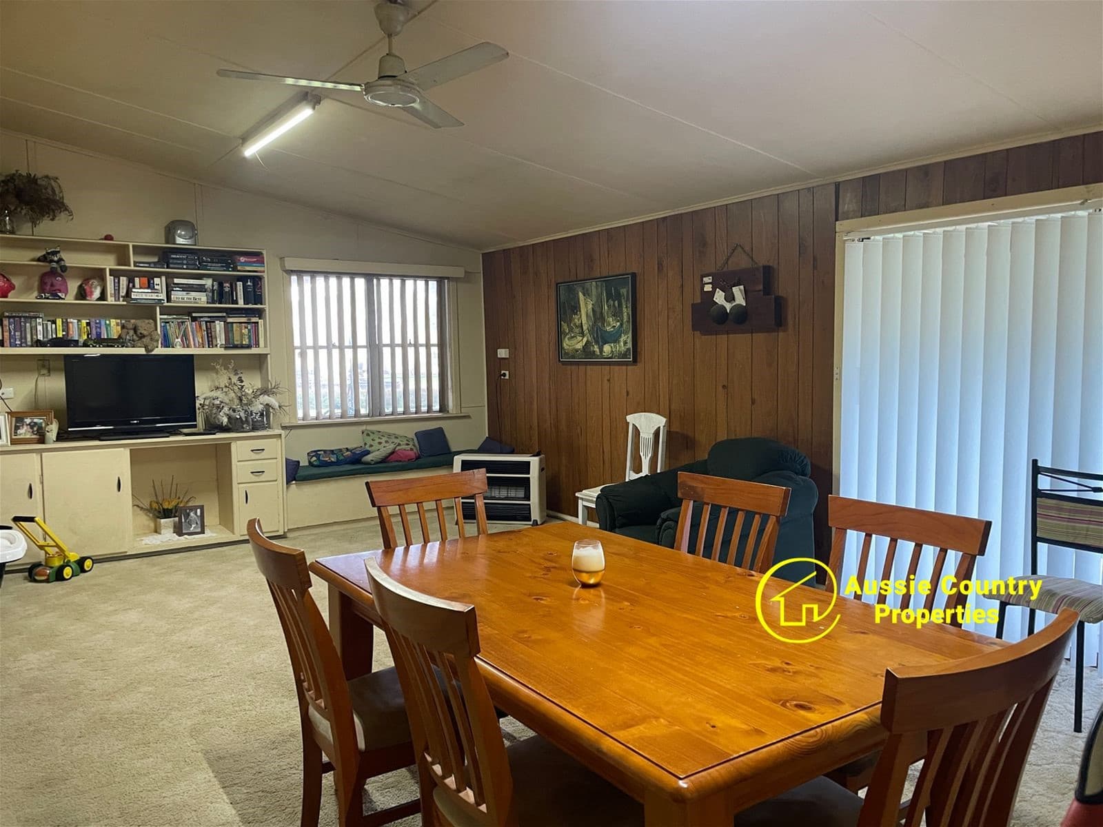 18 Budd Street BERRIGAN NSW, Berrigan - Thumbnail 3