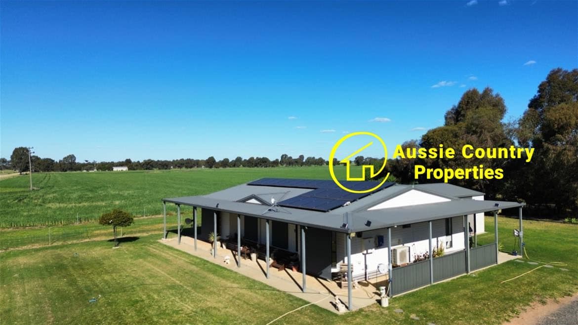 147 Cronulla Road  BERRIGAN NSW, Berrigan - Image 1
