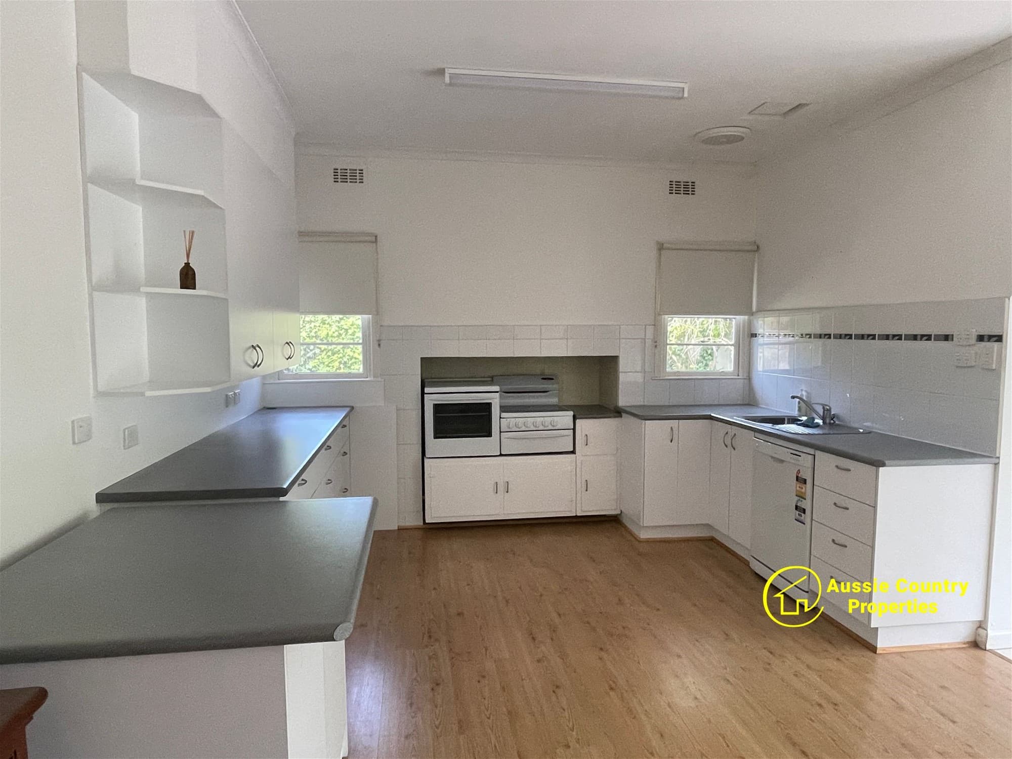 8  Greggerys Road  BERRIGAN NSW, Berrigan - Thumbnail 5